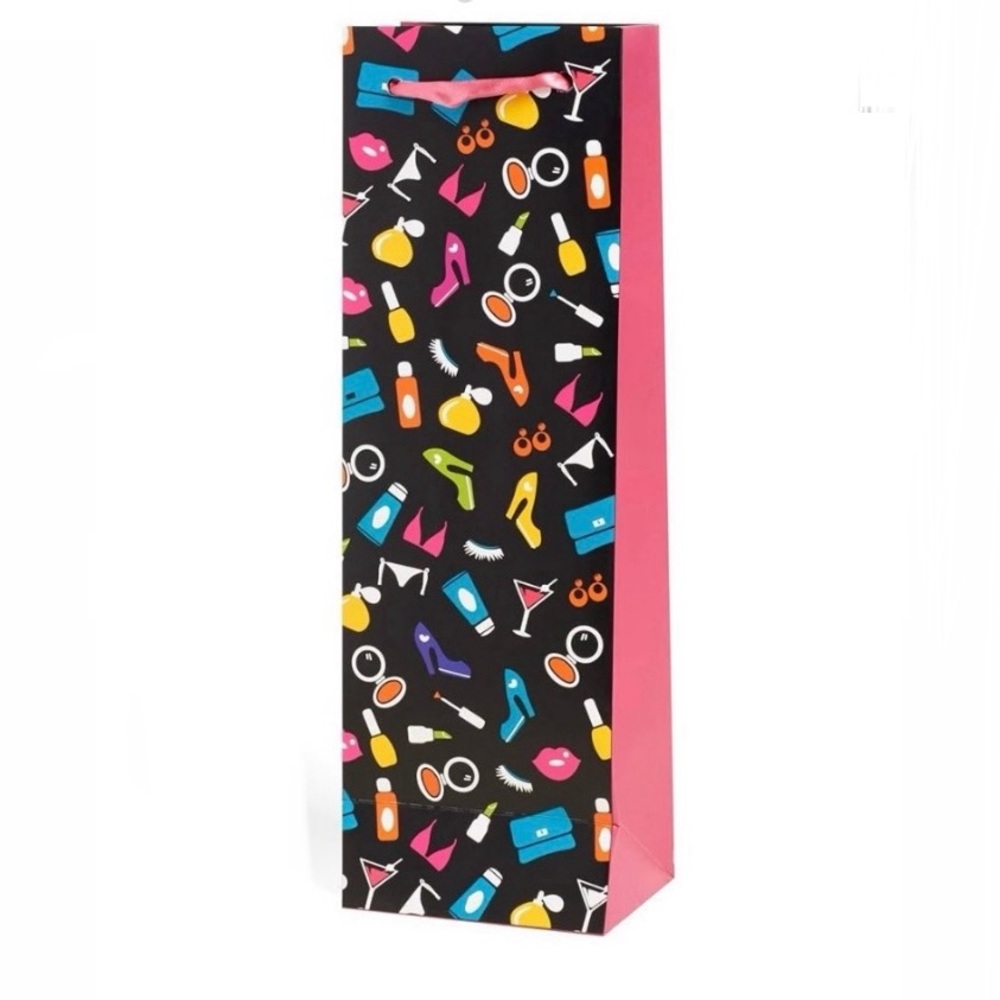 Nod "Girls Night Bottle Gift Bag" With 6
Silicone Shoe Glass Charms and Gift Tag
